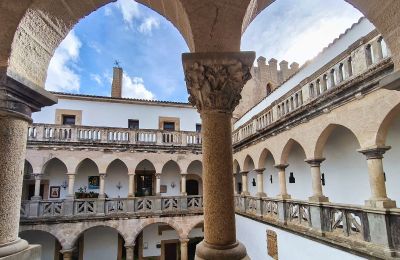 Hrad na prodej San Vicente de Alcántara, Extremadura, Nádvoří