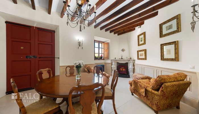 Městský dům na prodej Calvià, Baleárské ostrovy