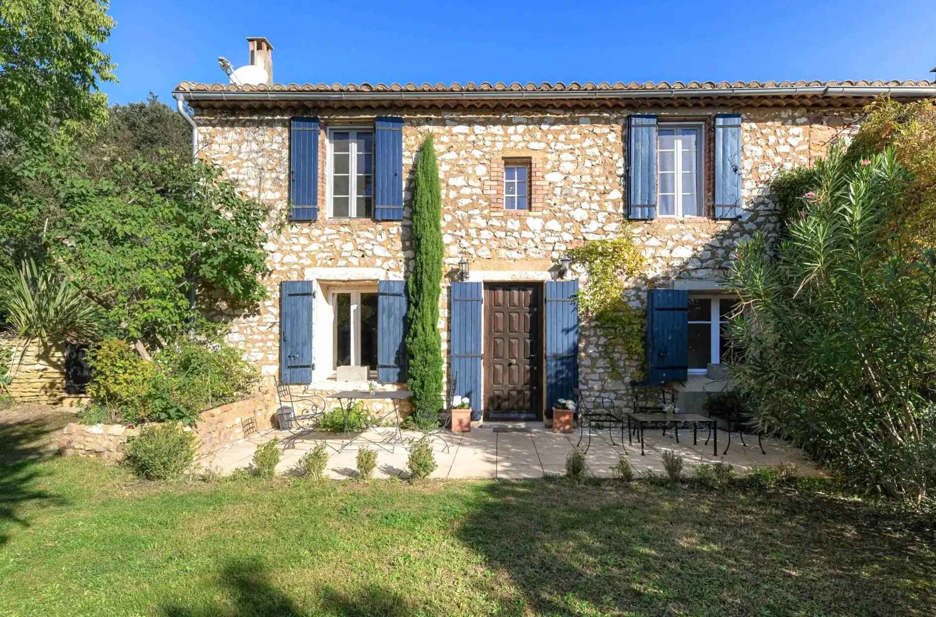 Obrázky Krásně zrestaurované mas na sever od Uzès