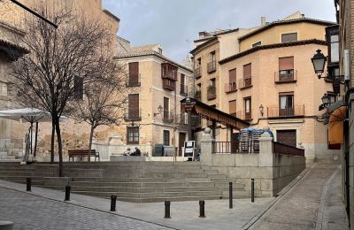Reprezentativní byt v historické budově na prodej Toledo, Amador de los Ríos 2, Castilla-La Mancha, Foto 52/54
