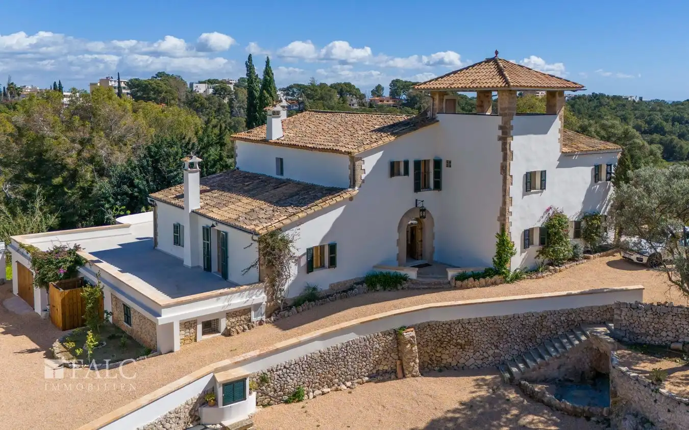 Obrázky Historická vila v Génově s bazénem a výhledem na moře