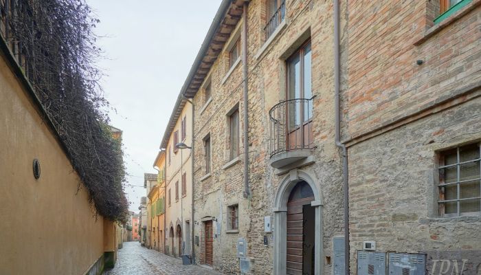 Reprezentativní byt v historické budově na prodej Città di Castello, Umbria