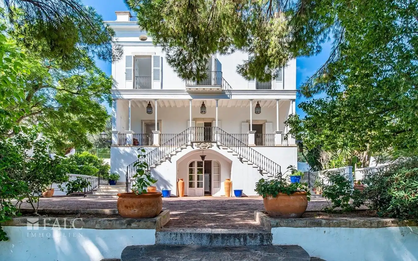 Obrázky Historická rezidence s výhledem na moře a bazénem u paty hradu Bellver