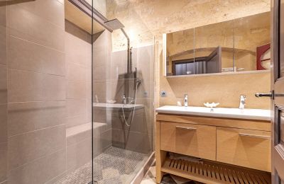 Reprezentativní byt v historické budově na prodej Uzès, Occitanie, Foto 22/30