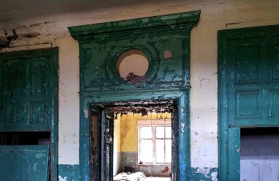 Zámeček na prodej Bolkowice, Dwór w Bolkowicach, Západopomořanské vojvodství, Vstupní hala