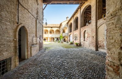 Zámek na prodej Muradello, Emilia-Romagna, Pohled zvenku