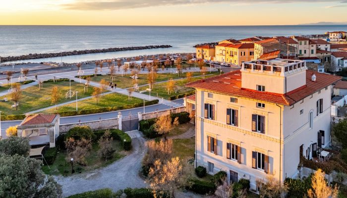 Historická vila na prodej Marina di Pisa, Toscana