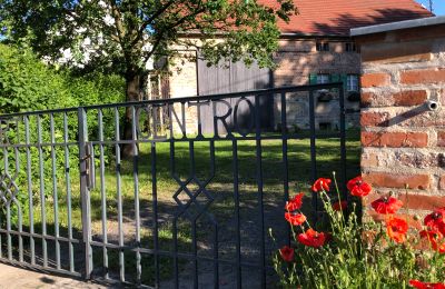 Historické nemovitosti, Venkovské sídlo v pohraničí Polska, Německa a České republiky