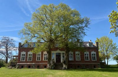 Zámeček na prodej Brandenburg, Gutshaus
