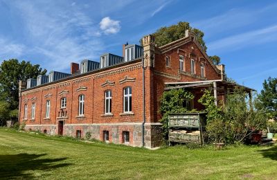 Zámeček na prodej Brandenburg, Gutshaus Rückansicht