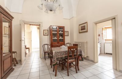 Reprezentativní byt v historické budově na prodej Oria, Via Latiano 74, Puglia, Foto 17/30