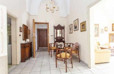 Reprezentativní byt v historické budově na prodej Oria, Via Latiano 74, Puglia, Foto 4/30