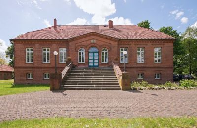 Zámeček na prodej 19073 Zülow, Dorfplatz 8, Meklenbursko-Přední Pomořansko, Pohled zepředu