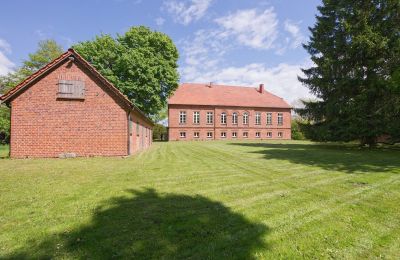 Zámeček na prodej 19073 Zülow, Dorfplatz 8, Meklenbursko-Přední Pomořansko, Pohled zezadu