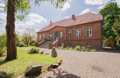 Zámeček na prodej 19073 Zülow, Dorfplatz 8, Meklenbursko-Přední Pomořansko, Boční pohled