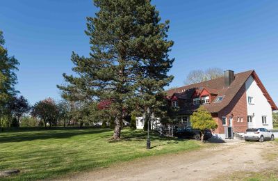 Zámek na prodej Bádensko-Württembersko, Kurhaus Ansicht Südost