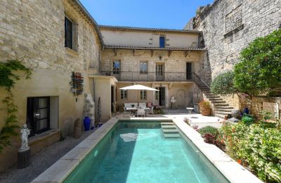 Historická nemovitost na prodej Uzès, Okcitánie, Foto 2/41