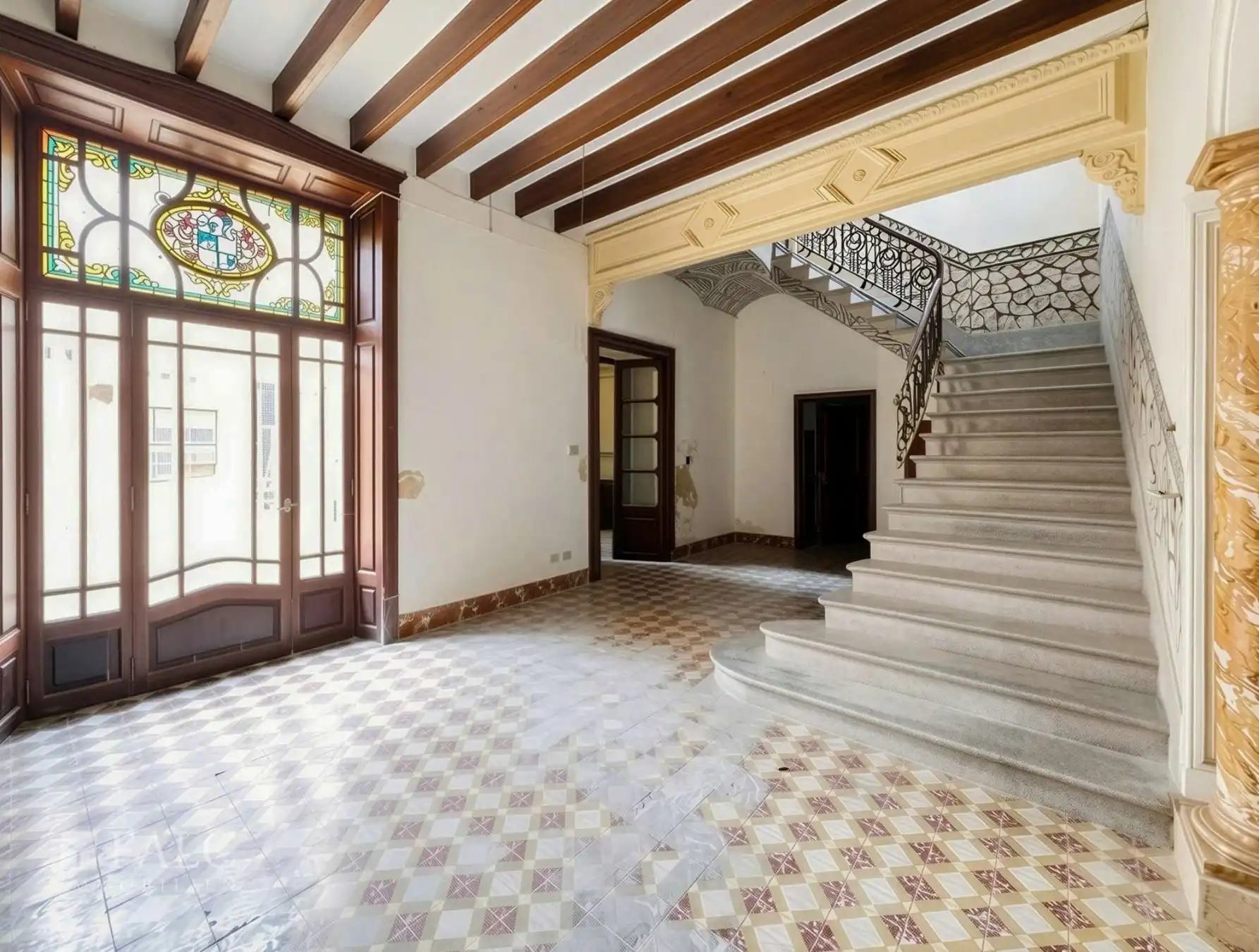 Obrázky Městský palác v katalánském secesním stylu v Manacoru