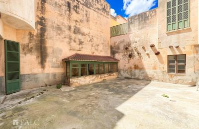 Městský palác na prodej Manacor, Baleárské ostrovy, Innenhof 