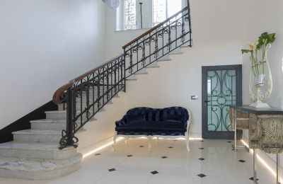 Historická vila na prodej 28838 Stresa, Piemonte, Schodiště