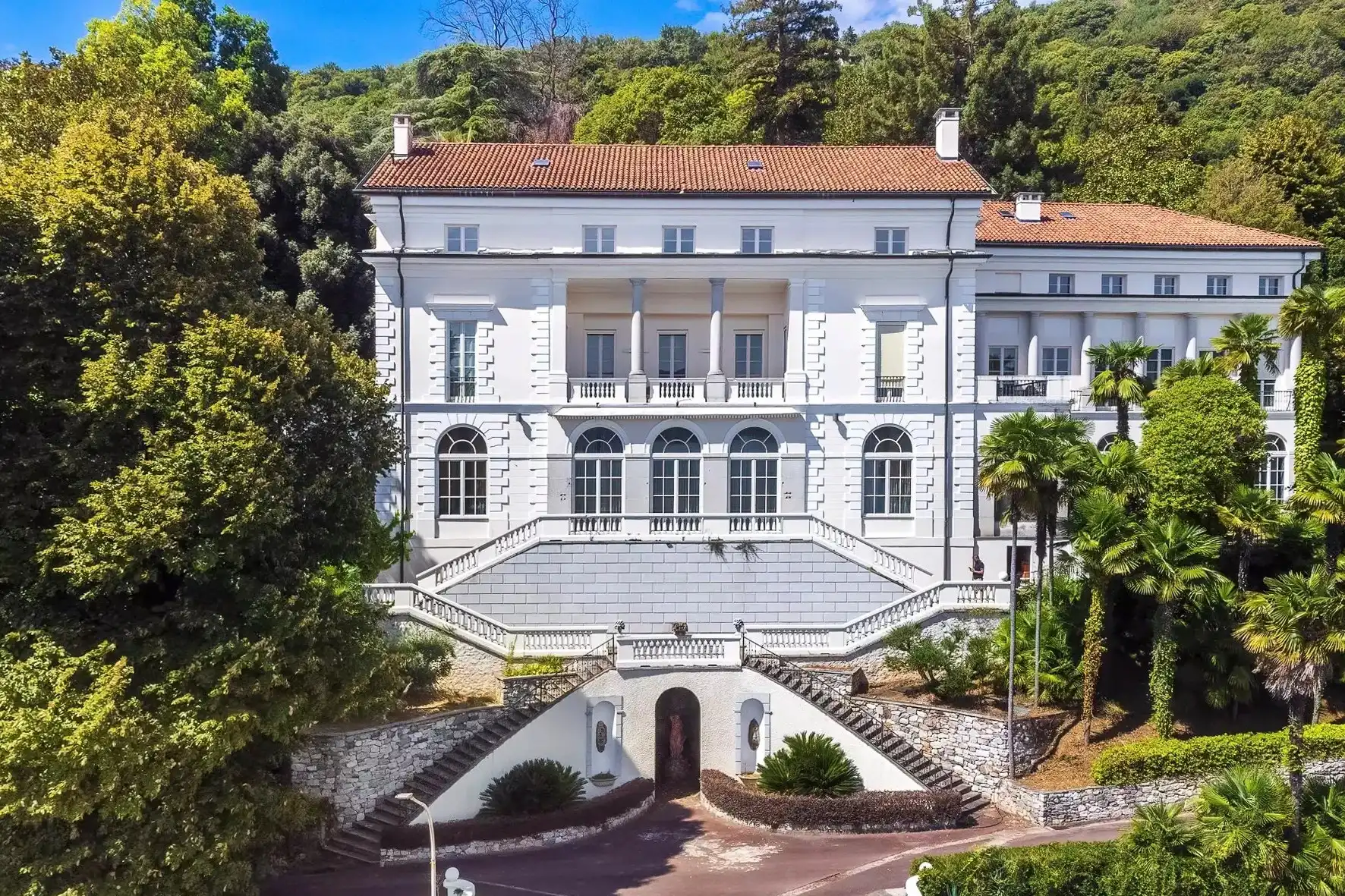 Obrázky Vila Beretta-Treves na břehu jezera Lago Maggiore