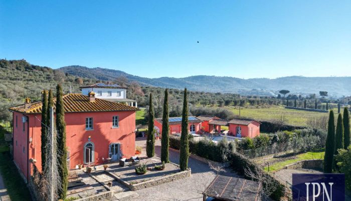 Historická vila na prodej Cortona, Toskánsko