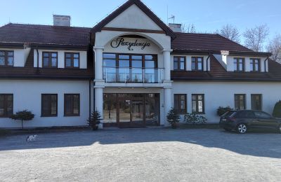 Zámeček na prodej Lodž, Přístavba