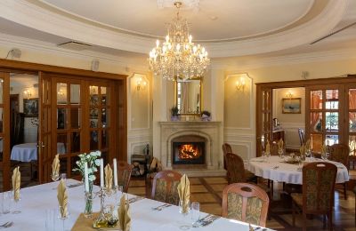 Zámeček na prodej Lodž, Restaurace