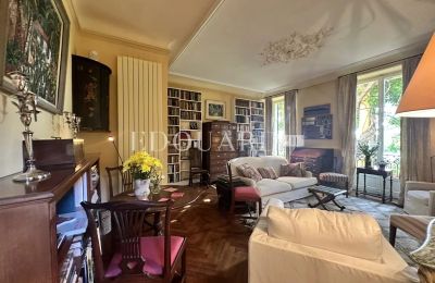 Apartmán v historické budově na prodej Menton, Provence-Alpes-Côte d'Azur, Foto 27/38