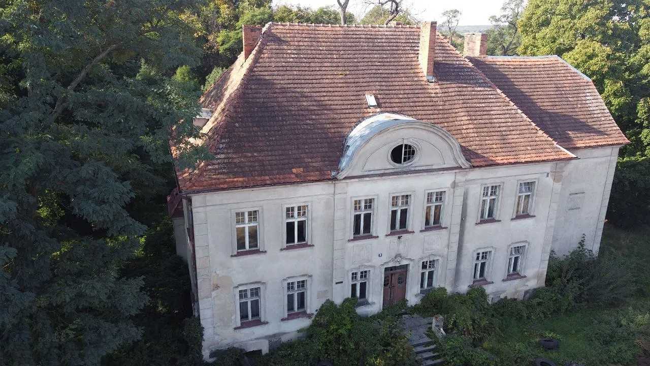 Obrázky Novobarokní zámek ve Wojnowicích
