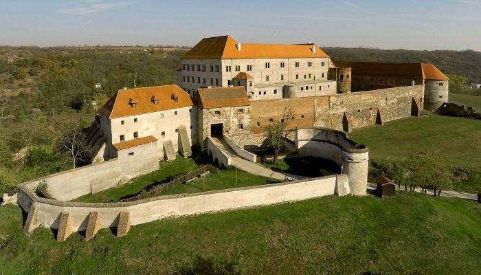 Hrad na prodej Jihomoravský kraj,  Česko