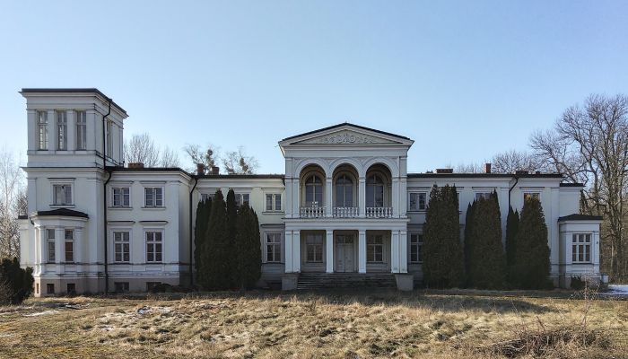 Zámek na prodej Lubstów, Velkopolské,  Polsko