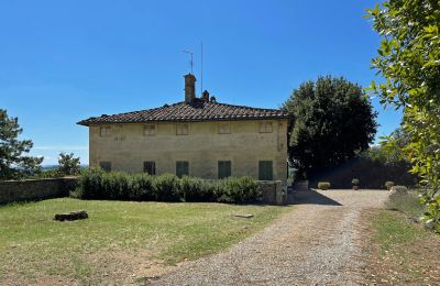Historická vila na prodej Siena, Toscana:  RIF 2937 Haus und Zufahrt