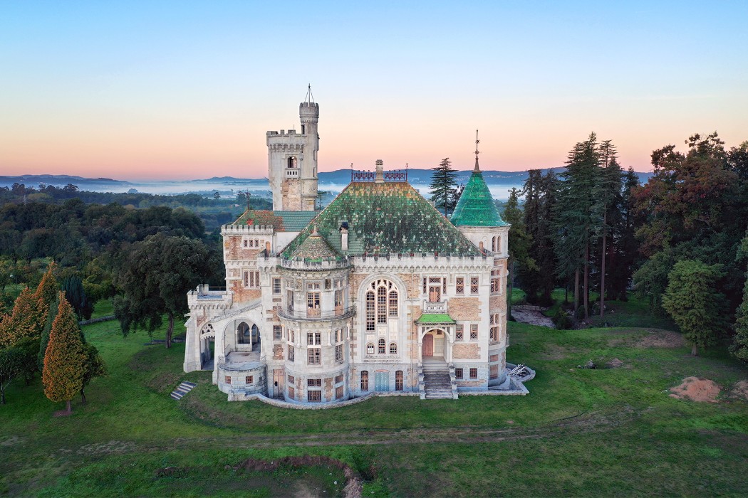 Landmark in Portugal: Castelo da D. Chica