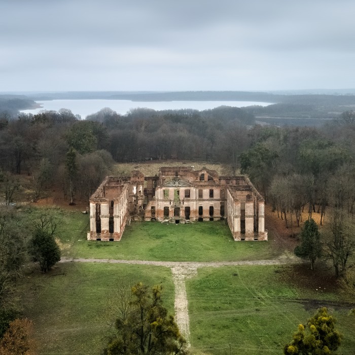 Barockschloss Finckenstein, Masuren, Kamieniec