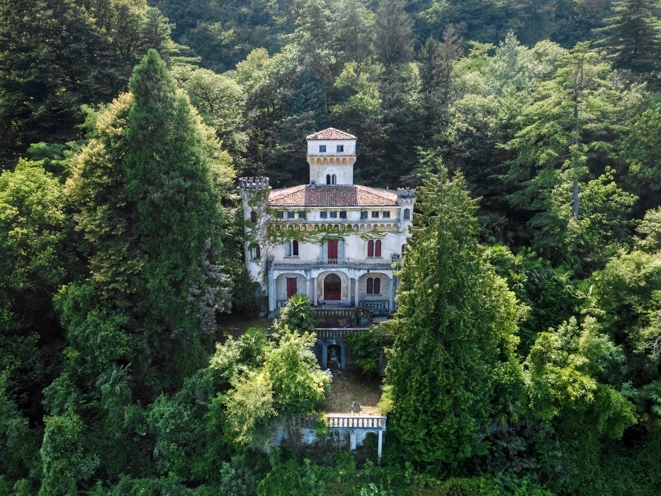 Usedlosti u jezera Maggiore: Villa Gianfranco Ferré, Stresa