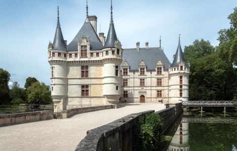 /pp/cc_by_nc_nd/thumb-fr-azay-le-rideau-chateau02.jpg