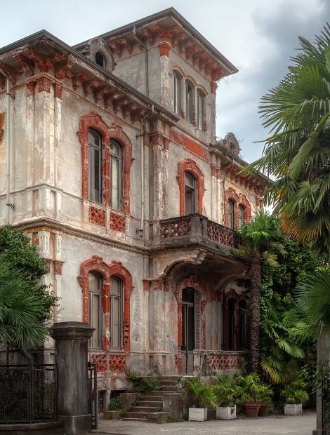 Stresa, Via Duchessa di Genova - Tři vily ve Strese