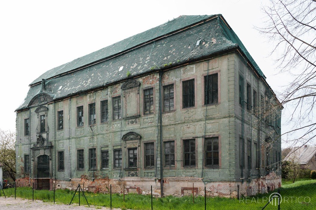 Langenleuba-Niederhain: Halbes Schloss, Langenleuba-Niederhain