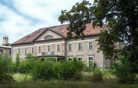 Verkaufen Sie ein Gutshaus in Brandenburg auf REALPORTICO