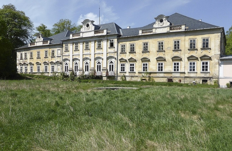 Nabídky nemovitostí v Česko Střední Čechy