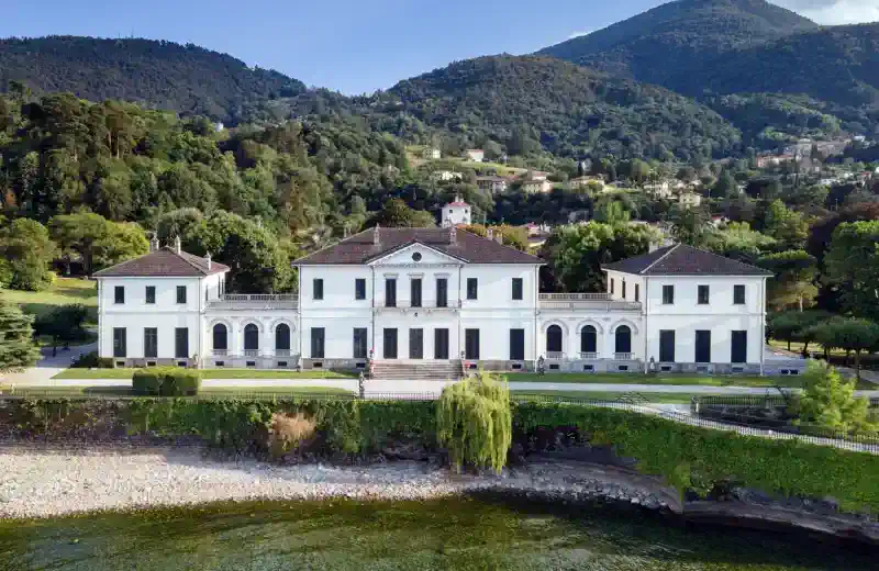 Vily a paláce na prodej Itálie července 2025