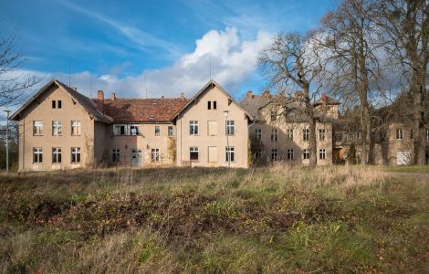 /pp/public_domain/thumb-deutschland-mecklenburg-vorpommern-rothenmoor-herrenhaus.jpg