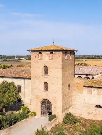 Castello di Muradello – Renesanční zámek u Piacenzy, Muradello, Emilia-Romagna
