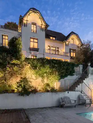 Prestižní vila v Lyonu s domem pro hosty - Soukromá lokalita, Lyon, Auvergne-Rhône-Alpes