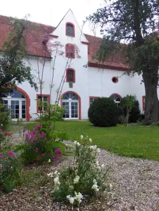 Krásný barokní zámek na prodej ve Středních Frankách, Bavorsko, Německo