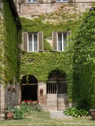 Palazzo Merletti – Šlechtické sídlo ze 14. století v regionu Marche, Mercatello sul Metauro, Marche