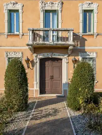 Historická rezidence mezi Parmou a Mantovou, Luzzara, Emilia-Romagna
