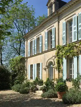 Liebevoll restauriertes Landhaus an der Atlantikküste, Gémozac, Neu-Aquitanien