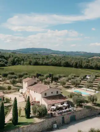 Vinařství a venkovský hotel v jižní Toskánsku, Sarteano, Toscana